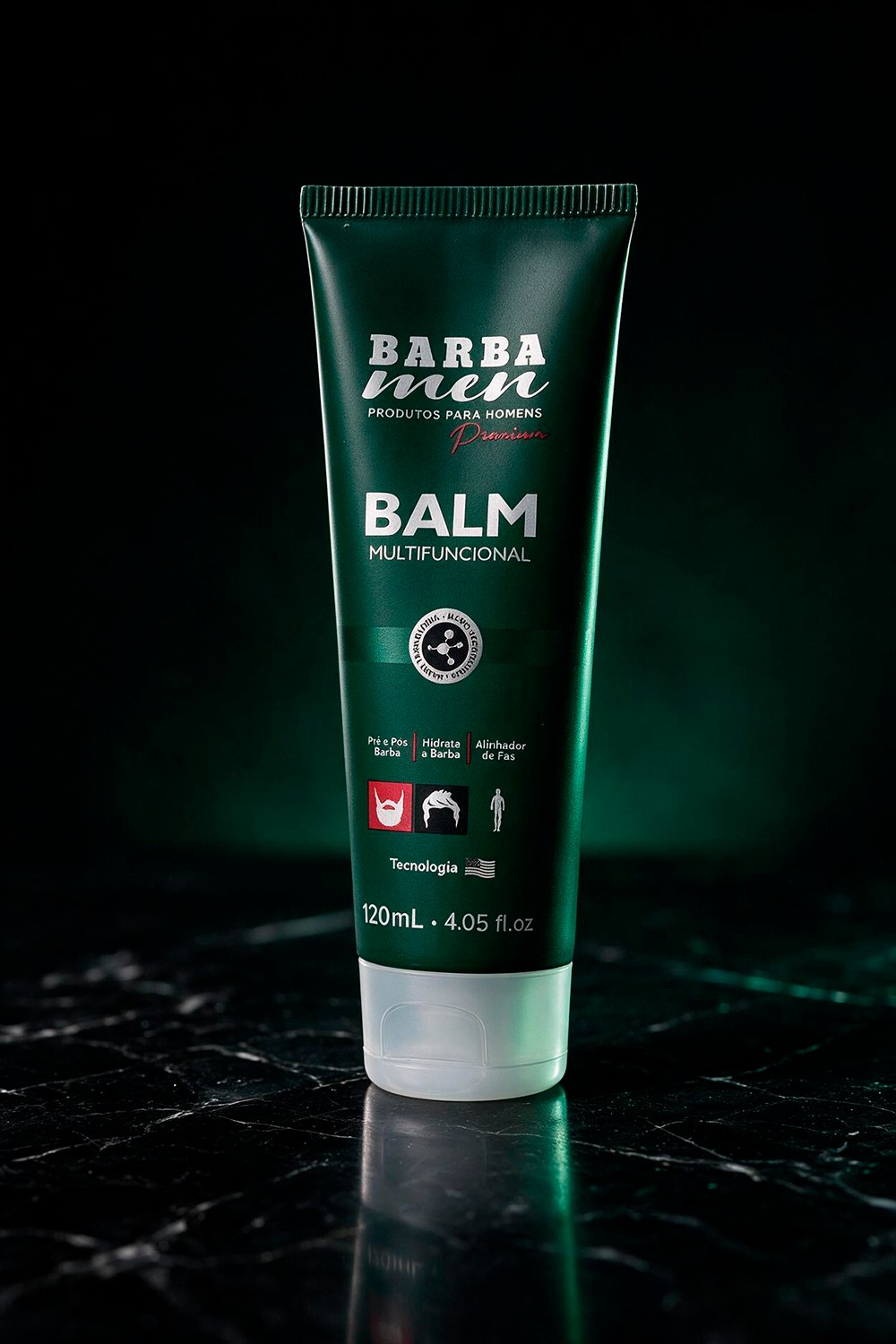 Balm Multifuncional com Nanotecnologia Barba Men 120ml em bancada de estúdio